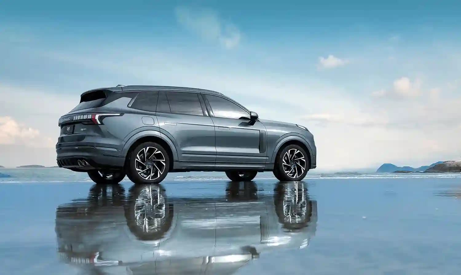 Представители Lynk & Co и Orbis Auto